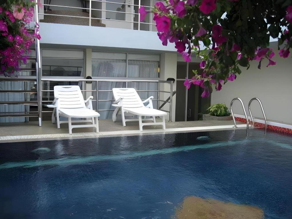 Ritz Garden Hotel Ipoh Exterior foto